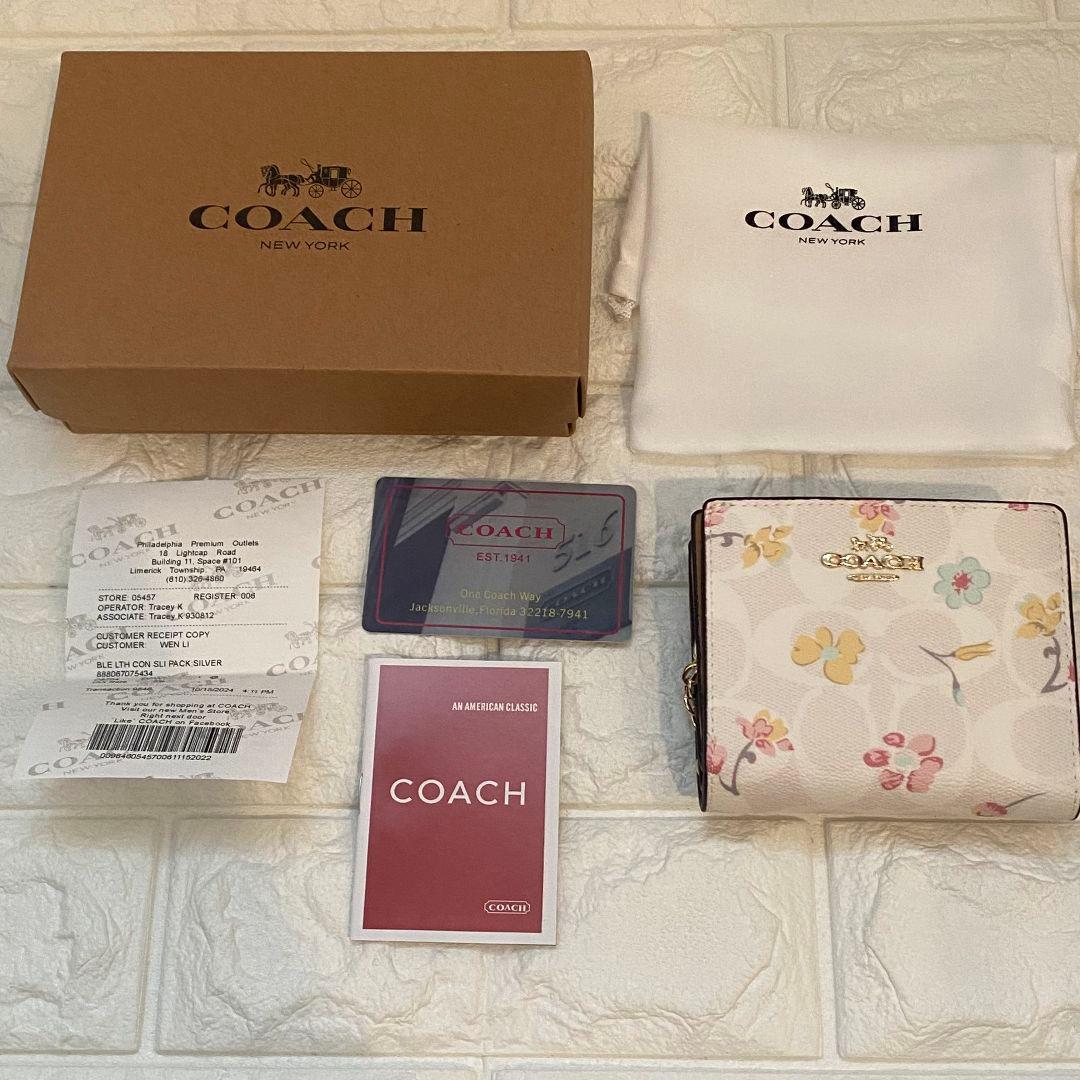 COACH 二つ折り財布 花柄 シグネチャー ラウンドファスナー 小銭入れ付き