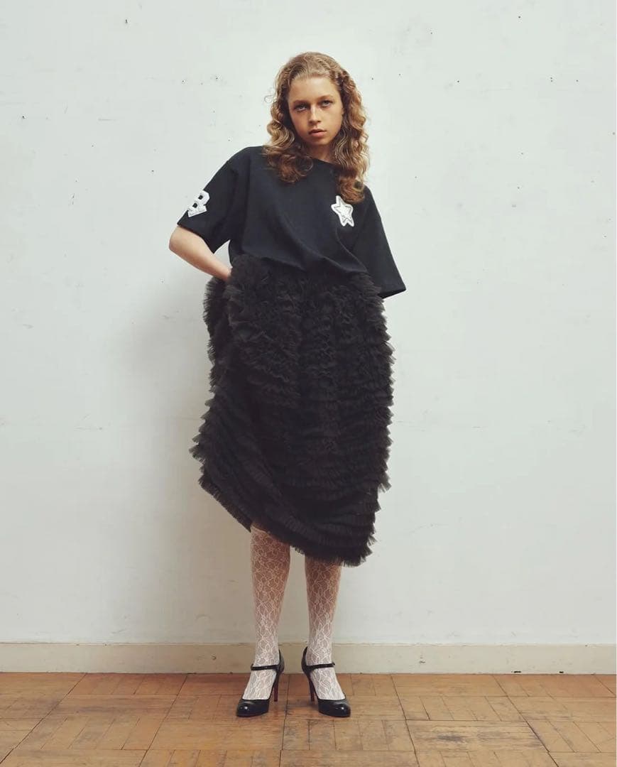 美品【Bibiy／ビビィ】ネイビー DARLENE SHUSHU SKIRT