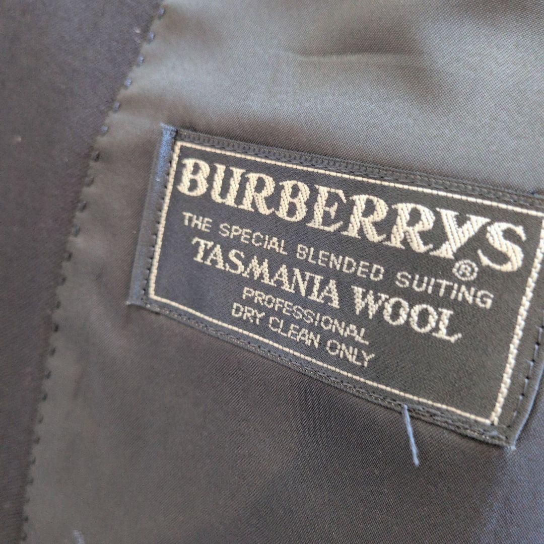 BURBERRY’s 紺ブレ ロゴボタン シャドーホース L