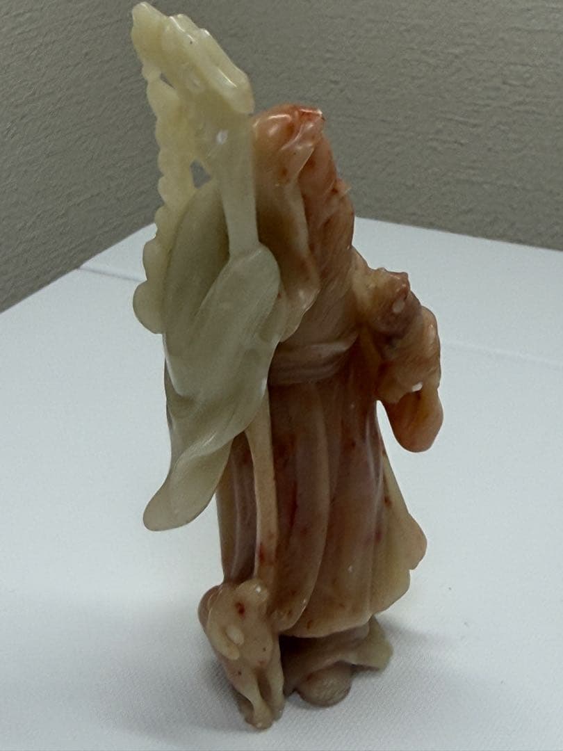 中国　寿山石　彫刻美術品　犬を連れた寿老人　約15cm