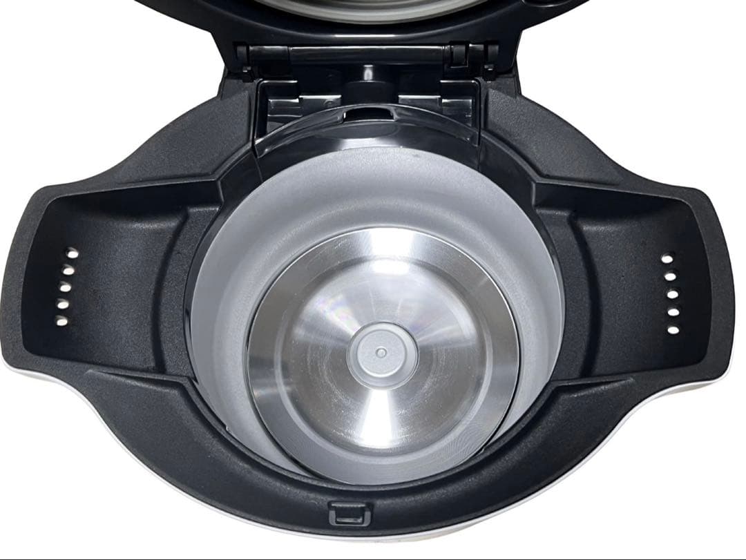 【美品】シャープ ヘルシオ ホットクック 1.6L ホワイト　KN-HW16E