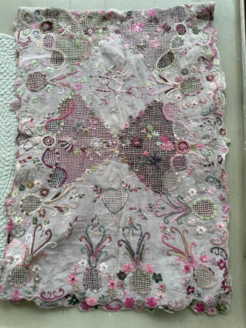 ソフィーディガール花柄総刺繍リネンストールピンク