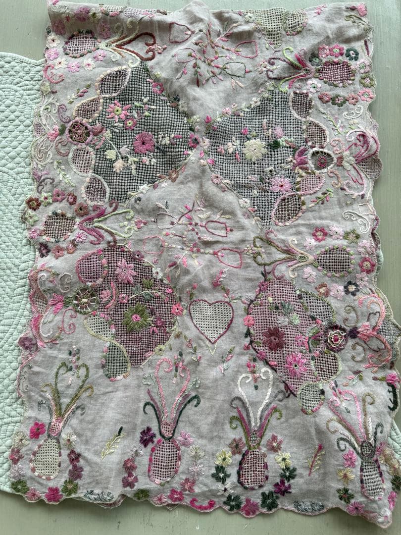 ソフィーディガール花柄総刺繍リネンストールピンク