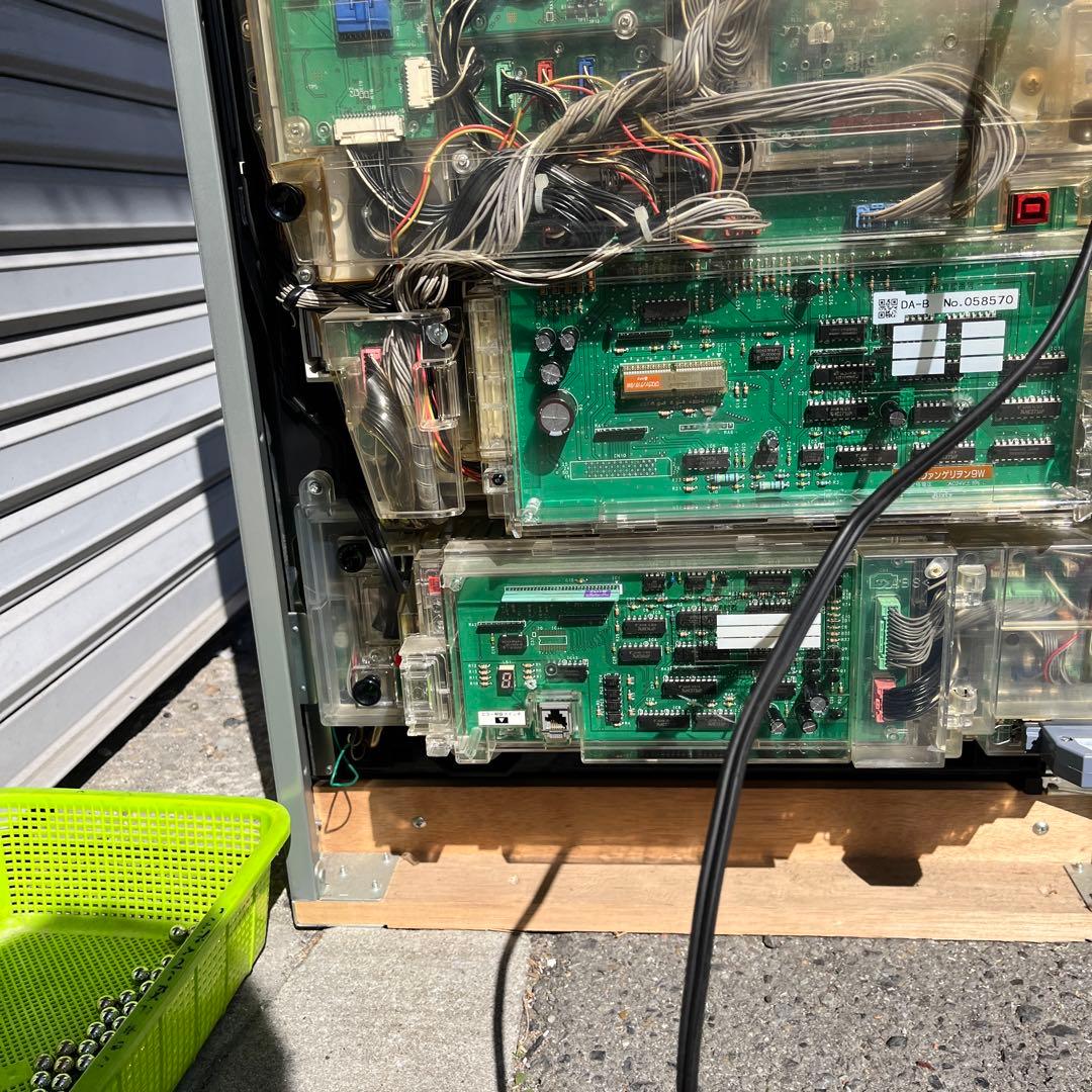 ク*★様 CRパチンコ実機　エヴァンゲリオン9