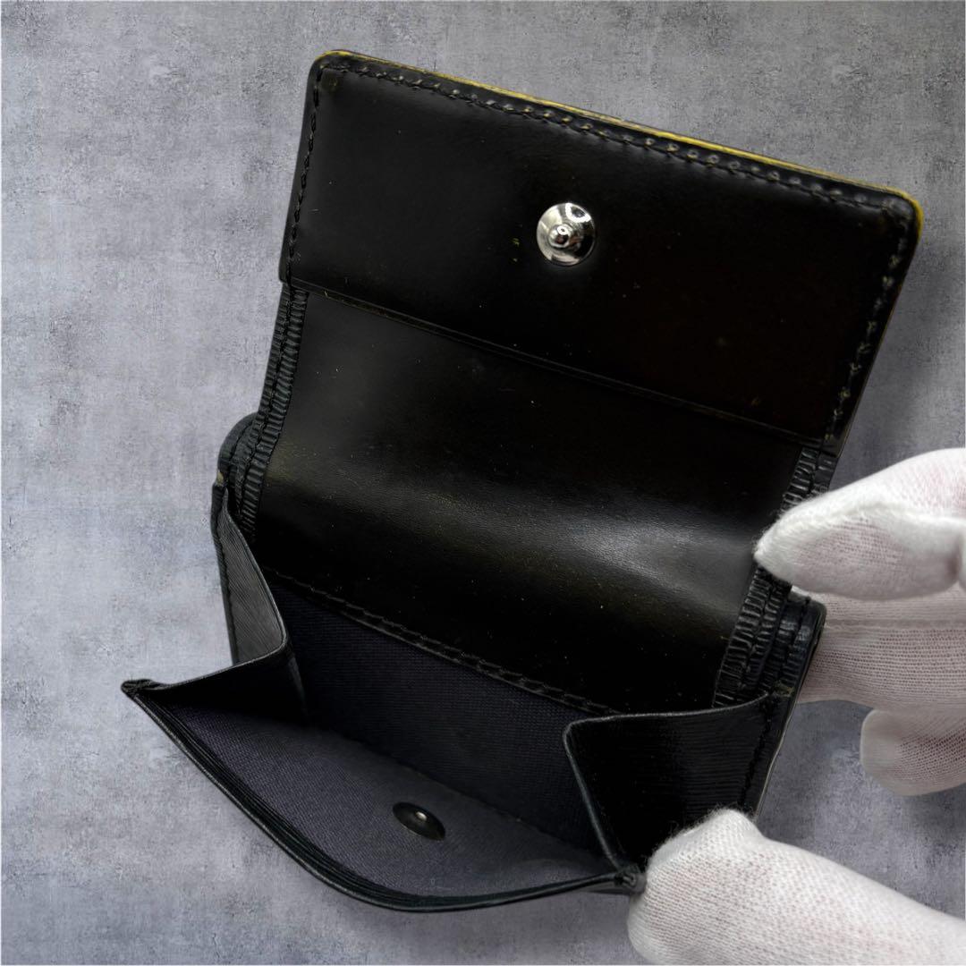 【美品】ヴィヴィアンウエストウッド 三つ折り 財布 シルバーオーブ