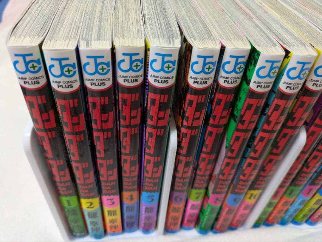 1日限定値下げ!　ダンダダン　全巻セット　初版少しあり　ポストカード付き