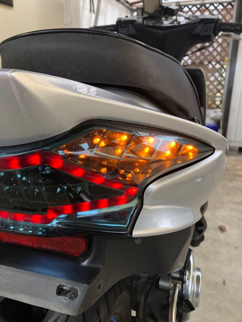 アドレスv125s L0 LEDスモークウインカー　オマケ付き