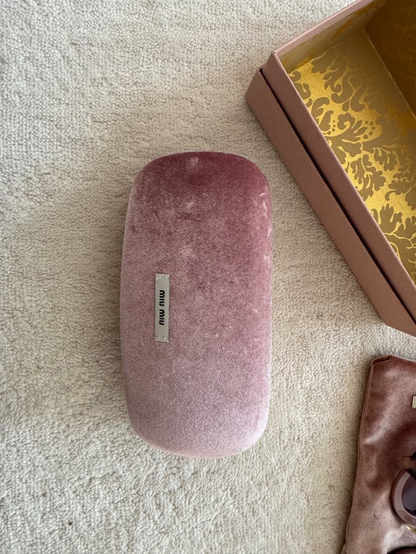【中古】miumiu ラウンドサングラス ケース付き