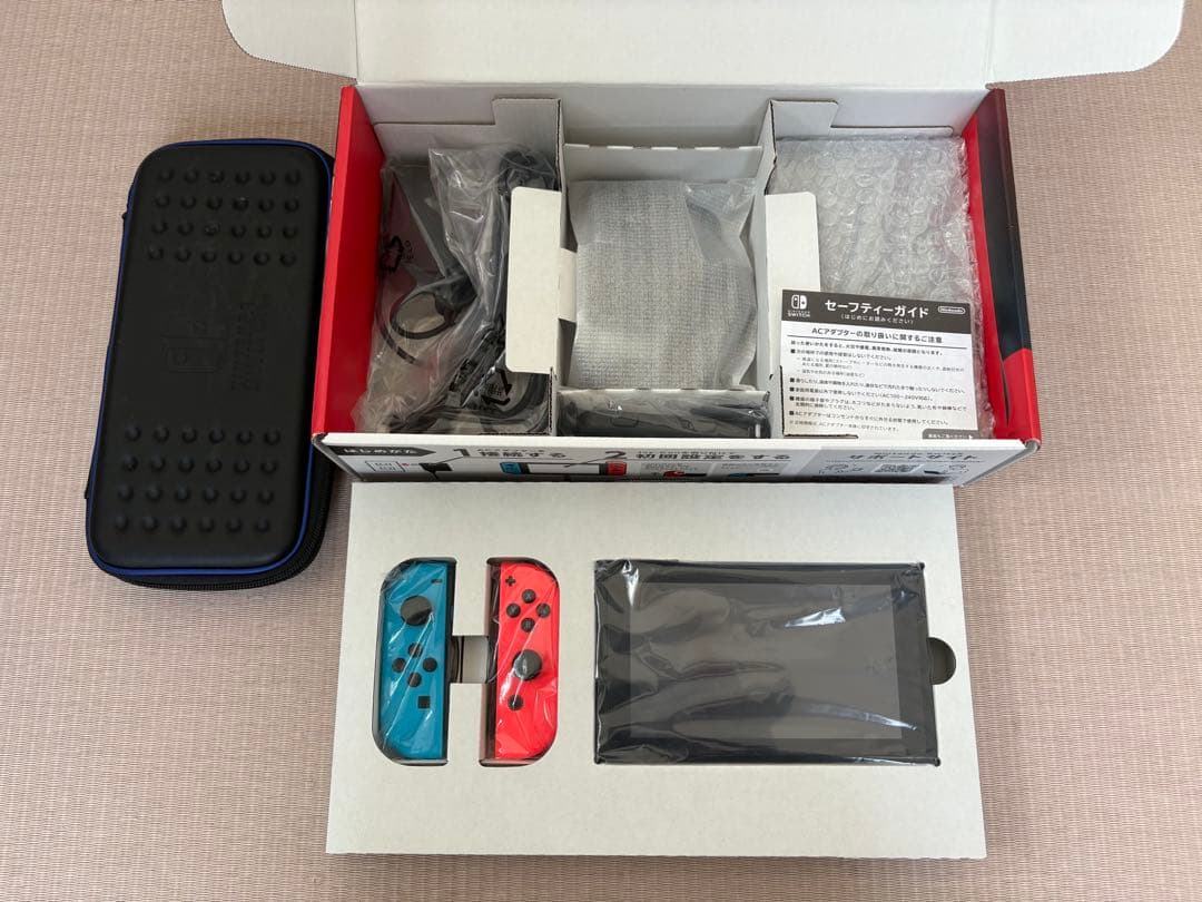 P*K様 Nintendo Switch 本体 ネオンブルー/ネオンレッド