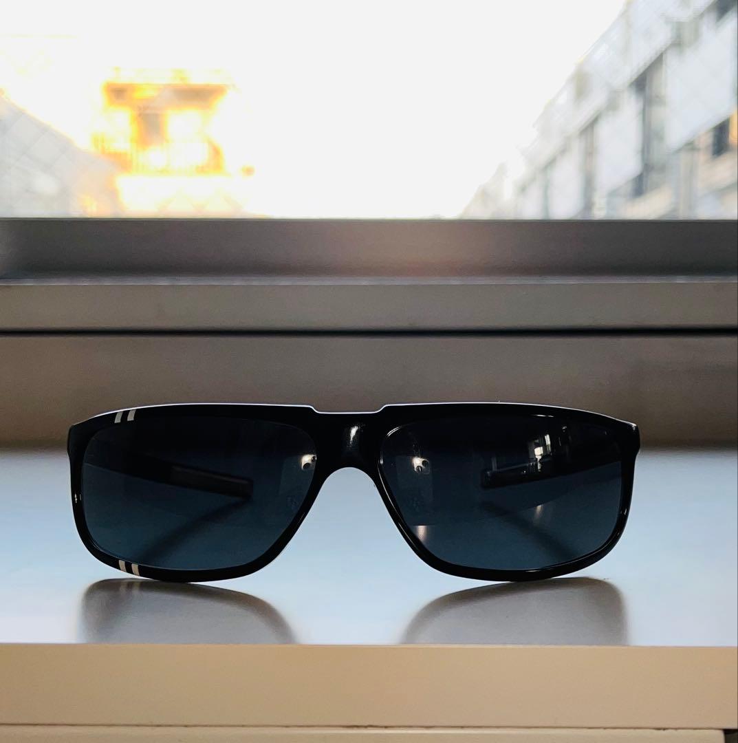 Christian Dior サングラス　ストライプ　ライン入り 黒
