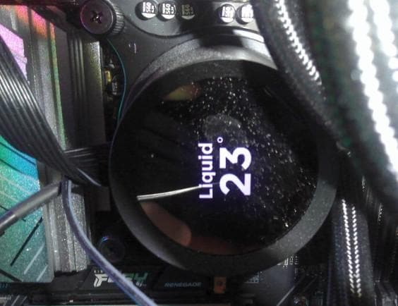 NZXT KRAKEN RGB 240 Black 保証あと5年ほど サポート〇