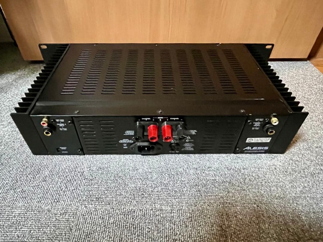 ALESIS RA150 パワーアンプ