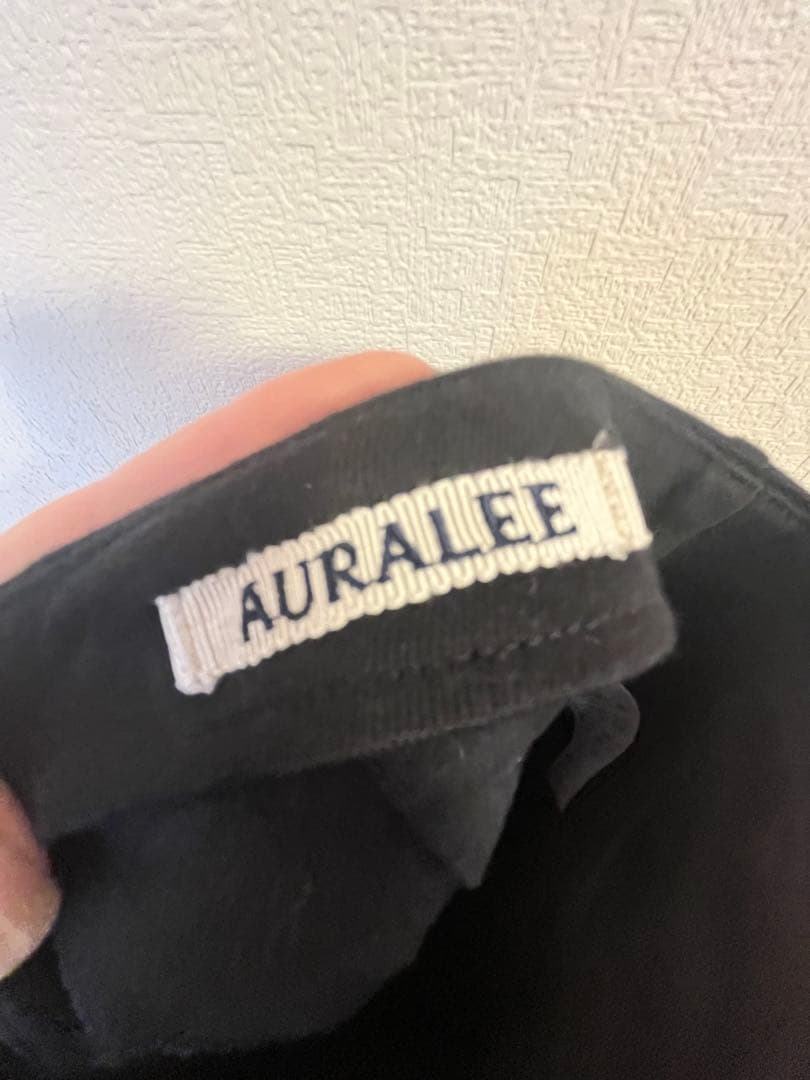AURALEE ブラック スリットタイトスカート