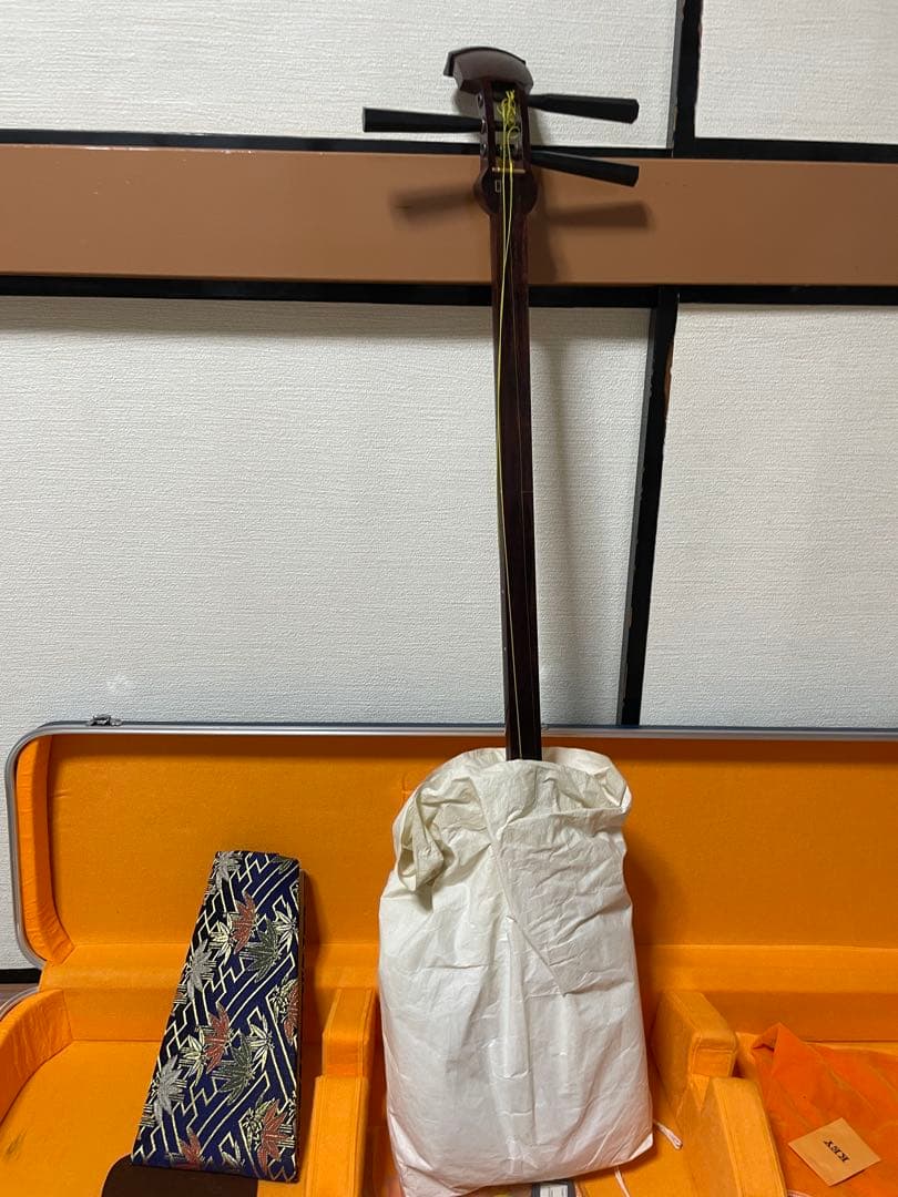ssx2673様の専門　三味線 ケース付き