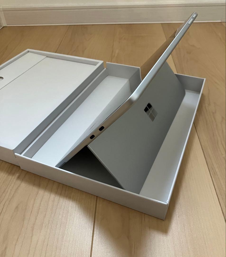 Surface Pro 12インチ　16GB/256GB