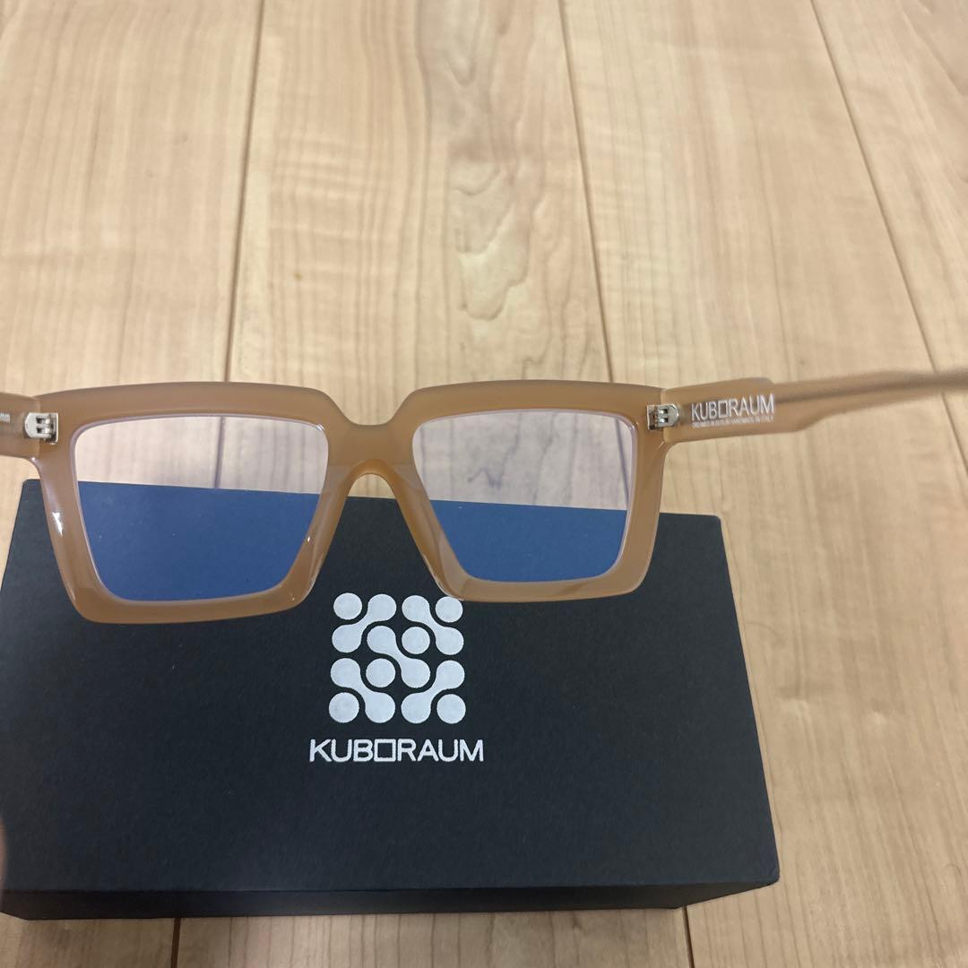 新品KUBORAUM MASKE K26 クボラム サングラス メガネ　ベージュ