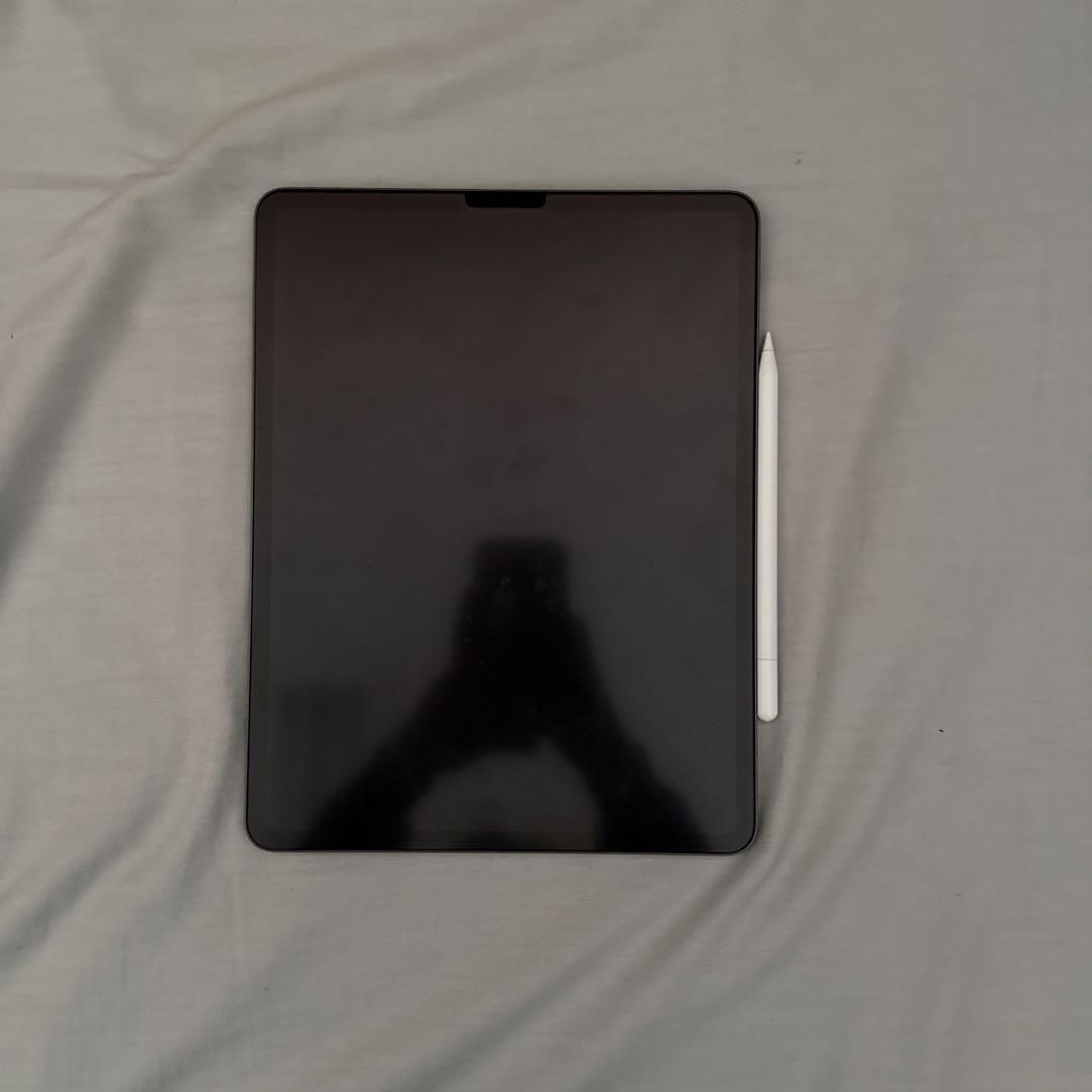 極美品　iPad Pro 12.9 第4スペースグレー+Pencil カバー