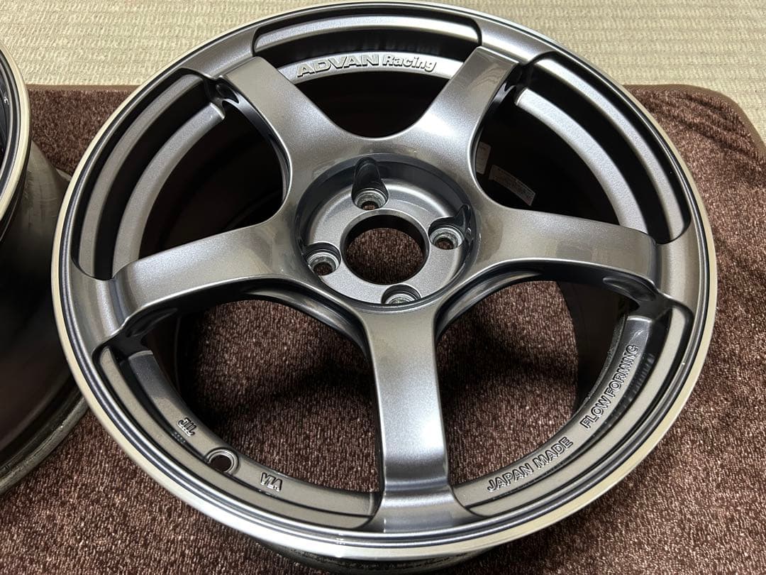 ADVAN Racing TC-4 16インチ 4H PCD100 8J+38