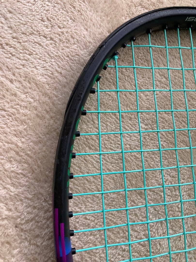 タイムサービス【美品】YONEX ヨネックス VCORE PRO 104