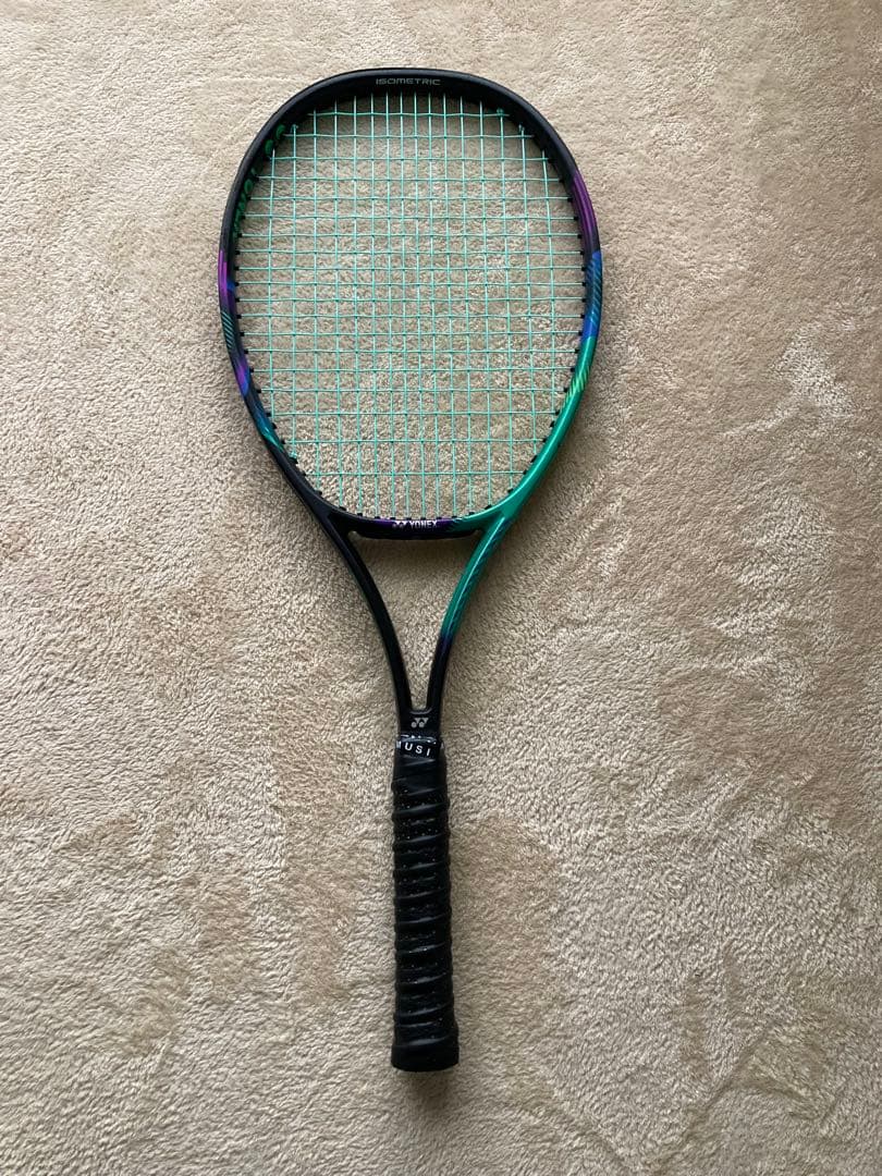 タイムサービス【美品】YONEX ヨネックス VCORE PRO 104