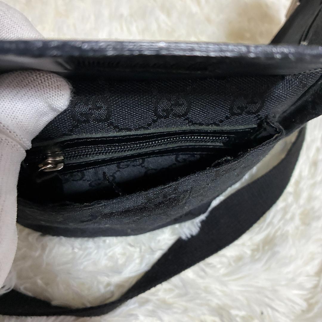 GUCCI ウエストポーチ ボディバッグ GG柄 キャンバス ブラック