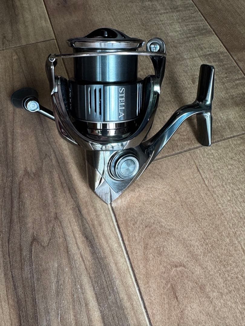 シマノ　ステラ　SHIMANO STELLA 2500S スピニングリール