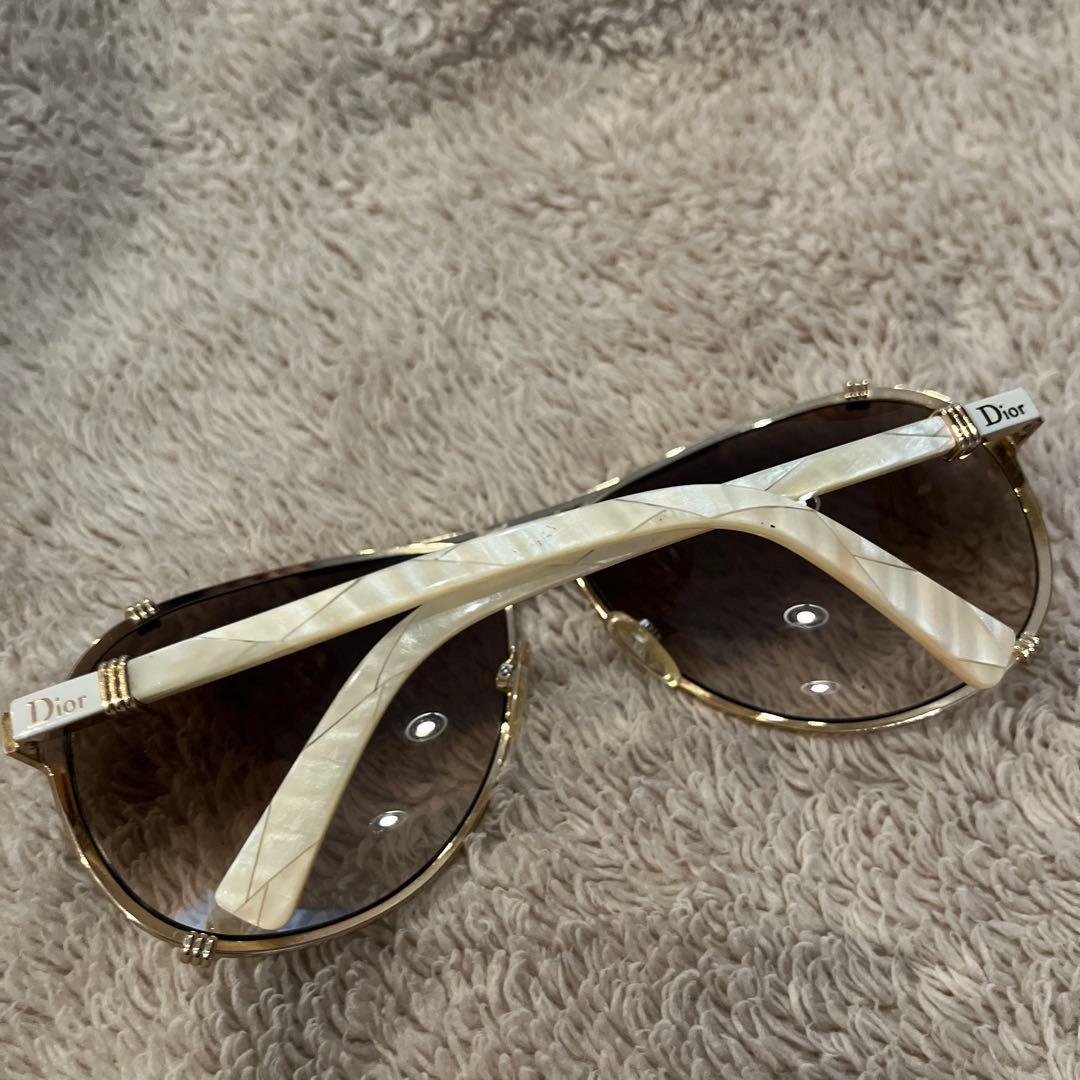 Dior ゴールドフレーム ブラウンレンズ サングラス