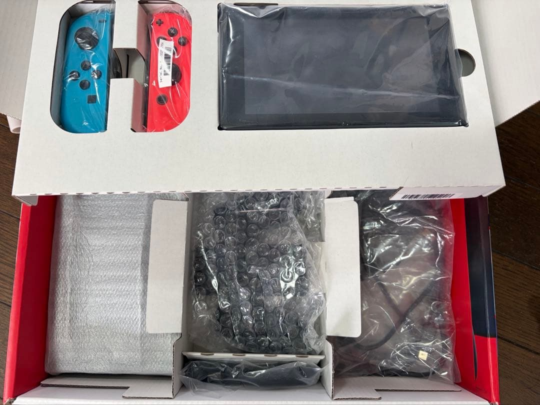 Nintendo Switch 本体 青/赤　＋付属品　箱付き