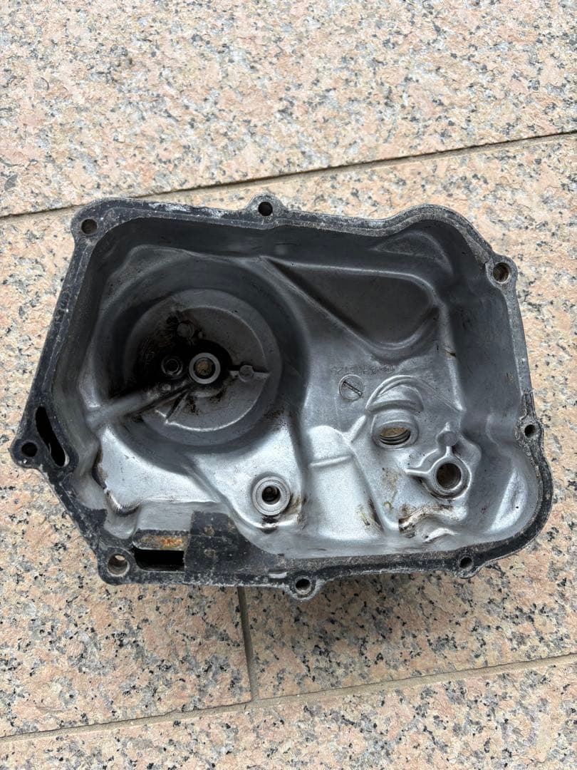 シャリー6v エンジン　ギボシ　初期型　国産　純正品　モンキー　ダックス　浮文字