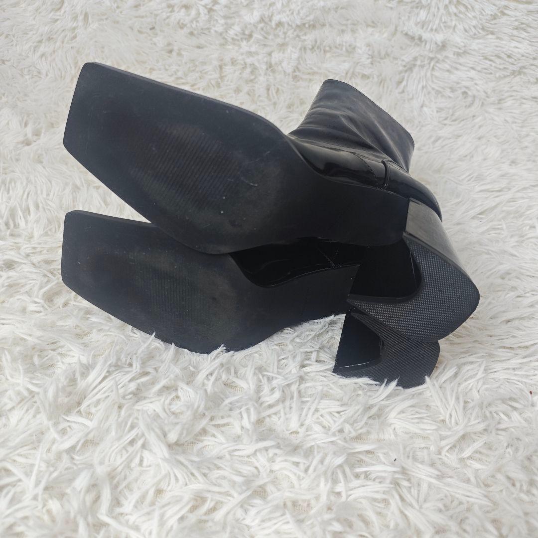 【美品】MELT THE LADY エナメル ショートブーツ 38 黒