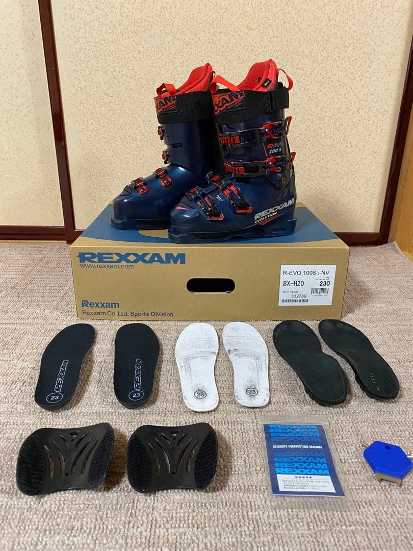 REXXAM レクザムスキーブーツ　23.5㎝