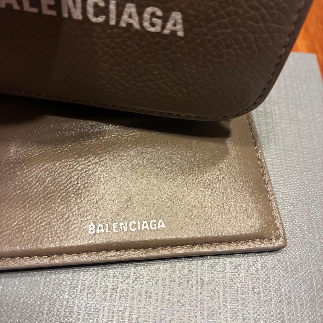 BALENCIAGA 三つ折り財布　ブラウン
