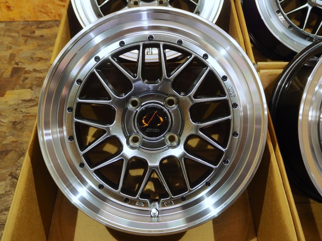 シュティッヒ メッシュ RM 深リム6.5J 軽トラ軽四カスタム コンパクトカー