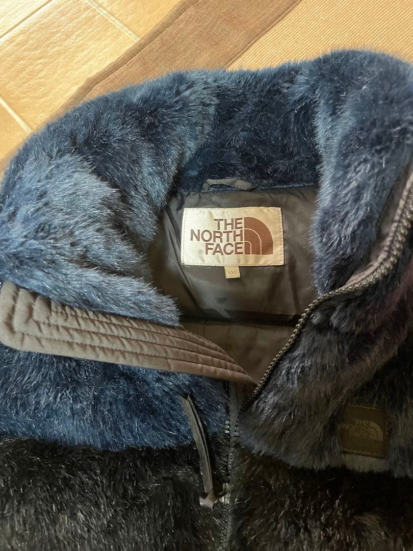 THE NORTH FACE ファー ベスト ネイビー/ブラック