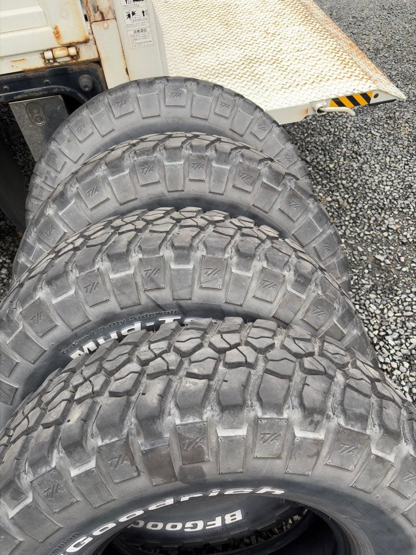 BFグットリッチ　255/85R16 4本セット