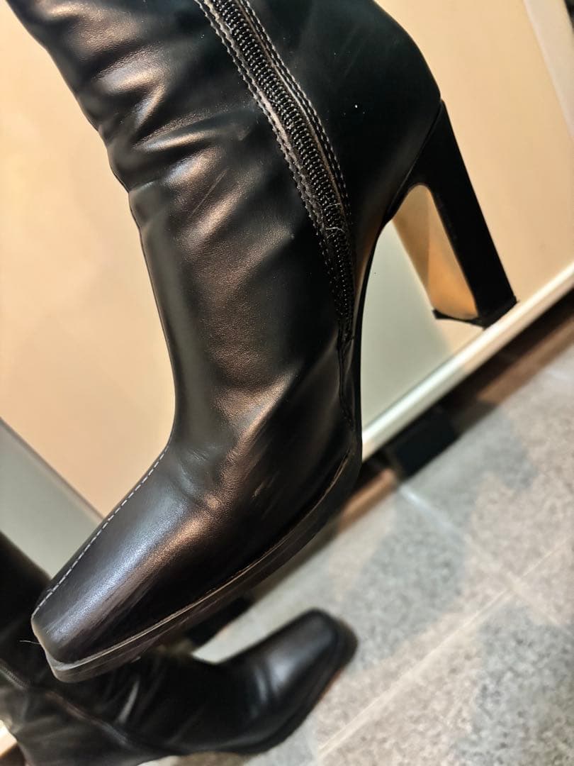 Betty slim long ブーツ