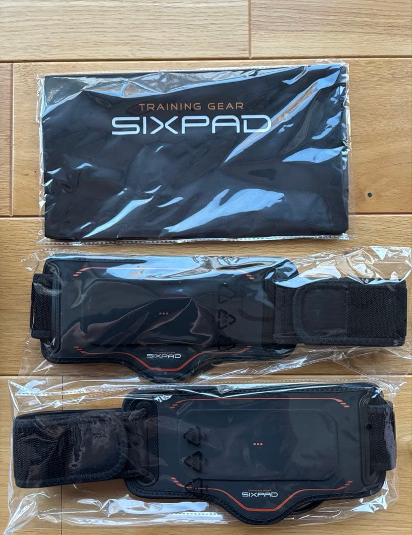 【週末価格❗️即発送】SIXPADフットフィットプラス&アブズベルト&アブズアーム