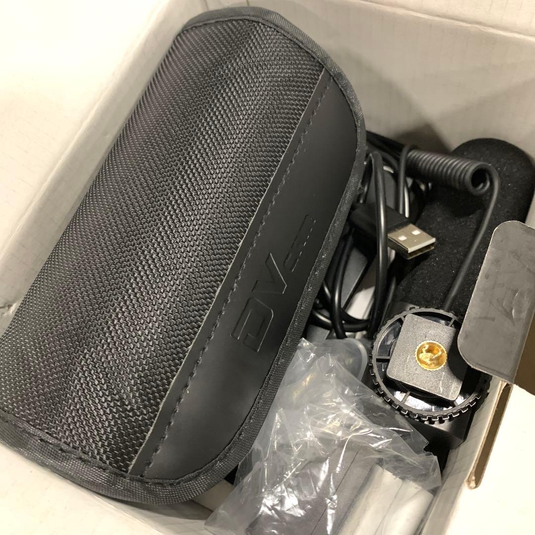 未使用　ビデオカメラ 8K 6400万画素 WIFI機能