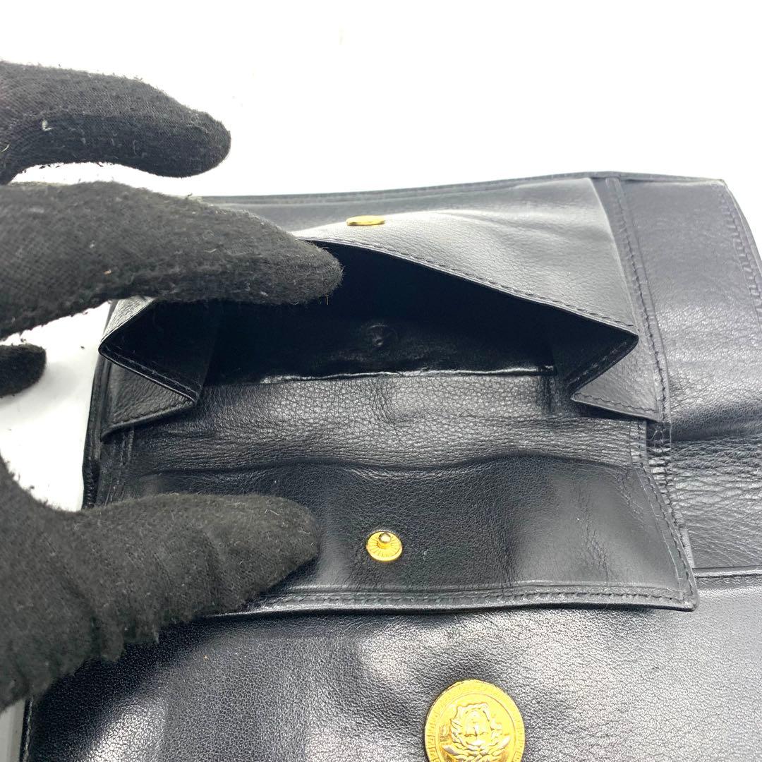 ジャンニ・ヴェルサーチ メドゥーサロゴ ブラックレザー長財布