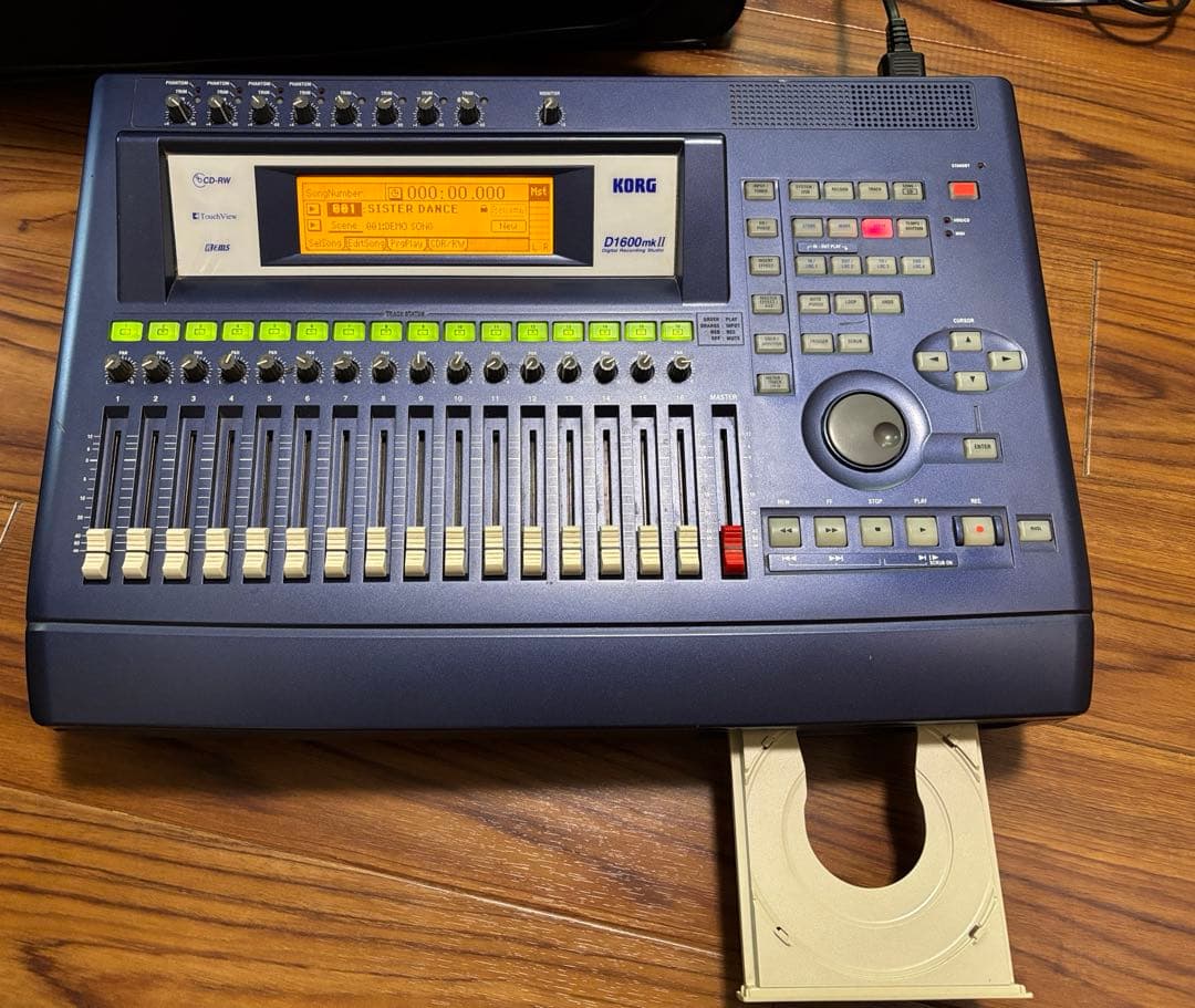 コ*郎様 ⭐︎ KORG D1600mkII デジタルレコーディング　専用ケース