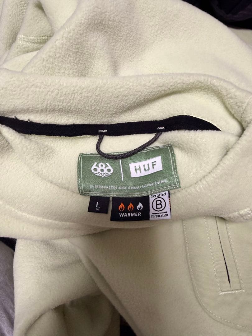 686✖︎HUF フリース　25-26 Lサイズ ライトグリーン