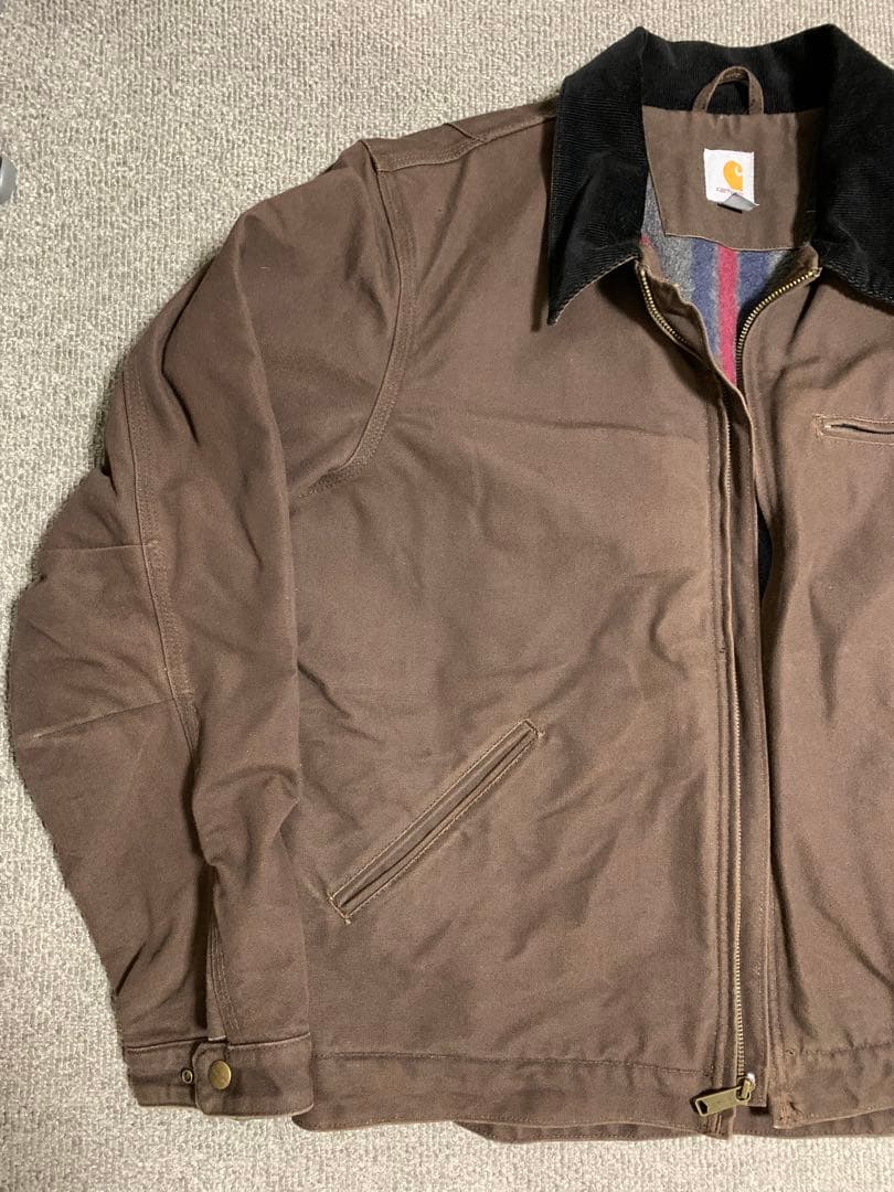 Carhartt デトロイトジャケット DKB