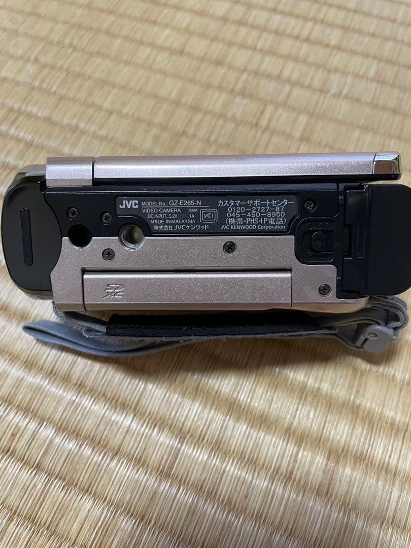 JVC Everio GZ-E265 ゴールド