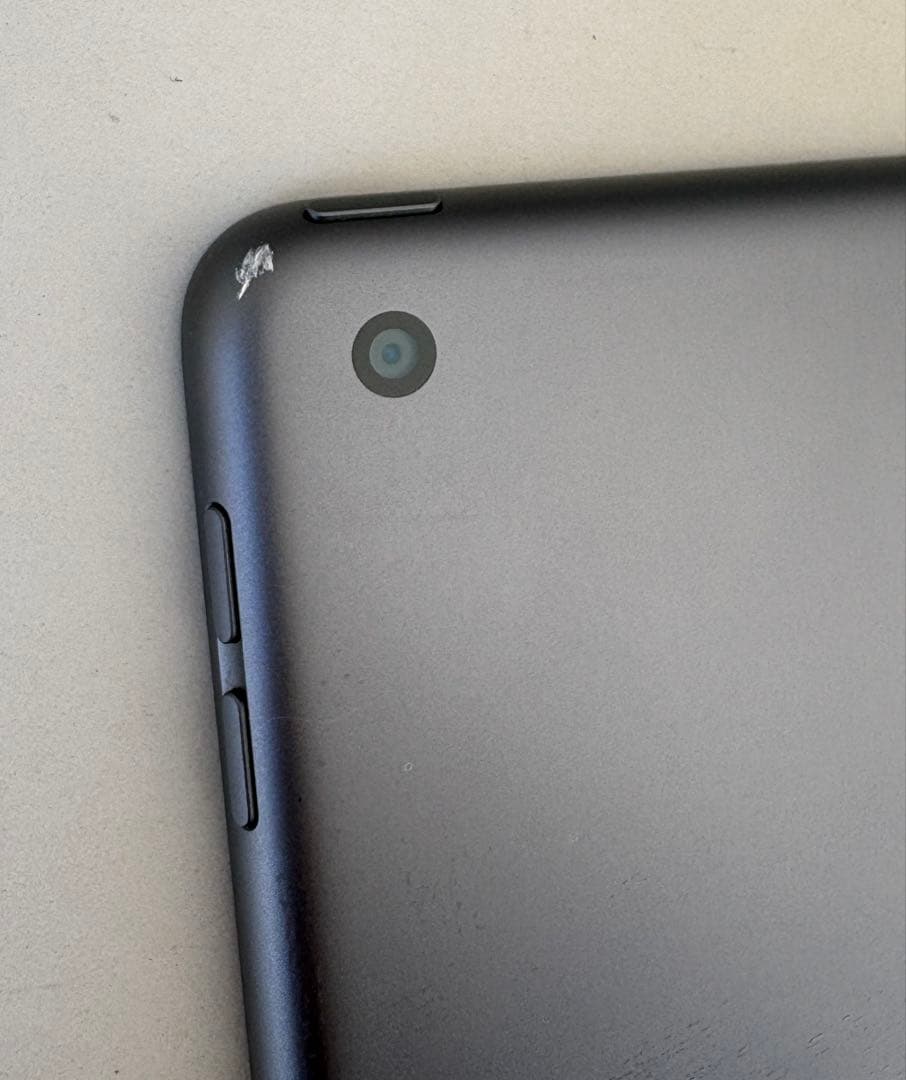 iPad 第9世代 Wi-Fi A2602 スペースグレー 64GB