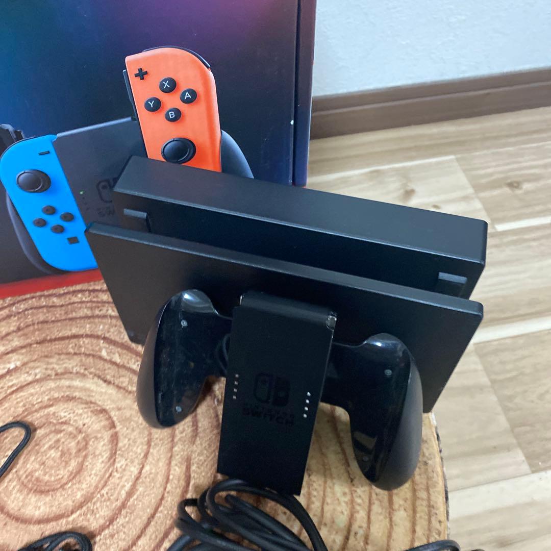Nintendo Switch ニンテンドースイッチ本体　ネオン ②