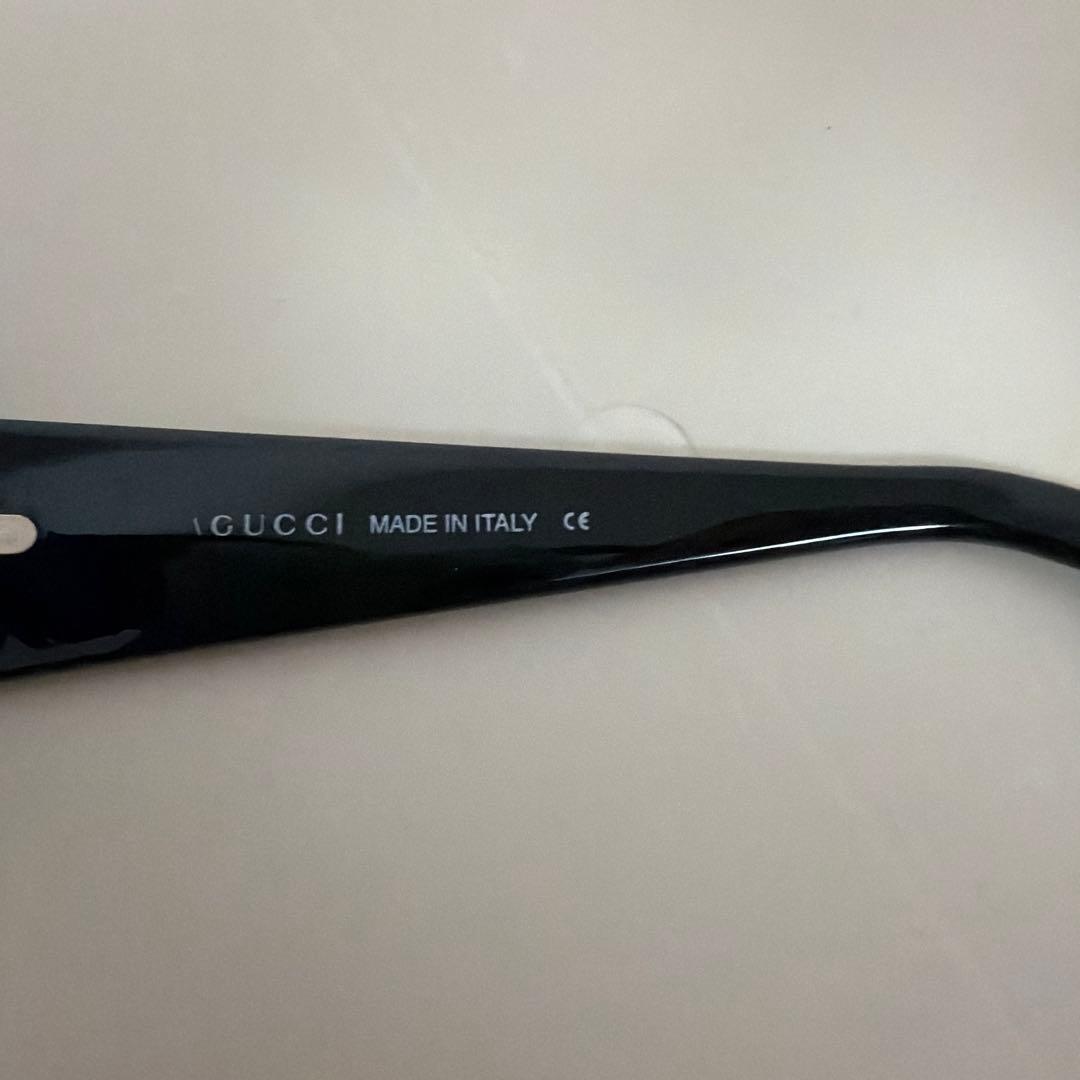 GUCCI ブラック サングラス