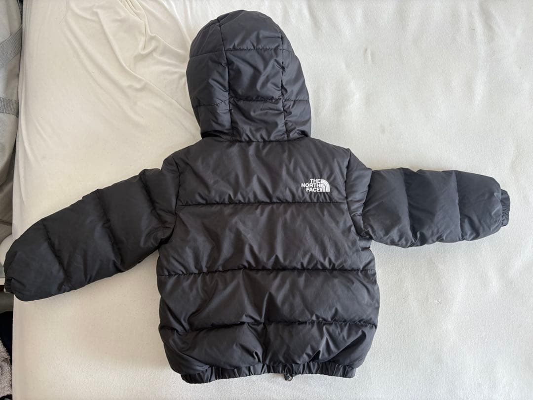 ザノースフェイス　THE NORTHFACE キッズダウン　550 2T 黒