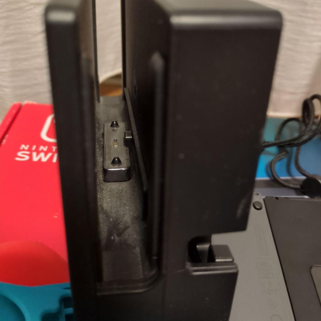 NintendoSwitch本体セットブラックおまけ付き