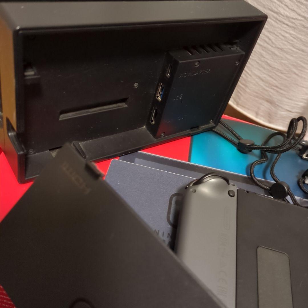 NintendoSwitch本体セットブラックおまけ付き