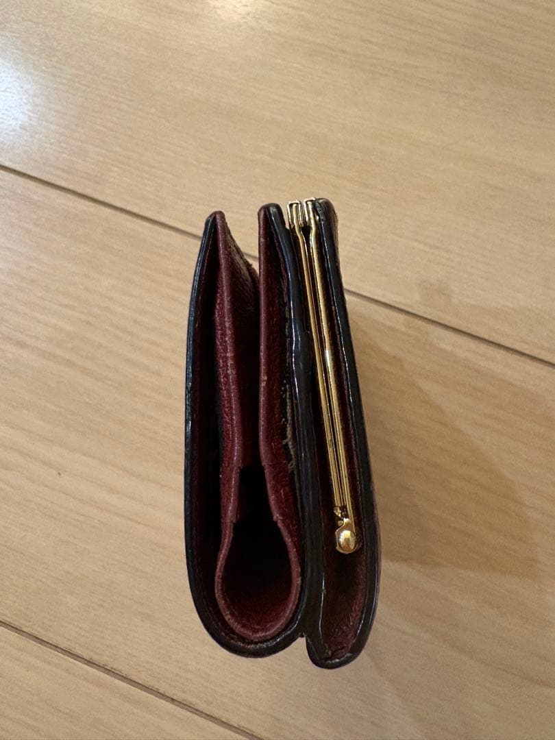 あかり　Vivienne Westwood バーガンディ 二つ折り財布